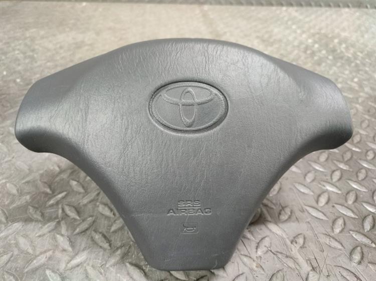 Airbag водителя Toyota Carina